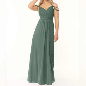 NWT Azazie Solana bridesmaid dress in EUCALYPTUS green. Size 8